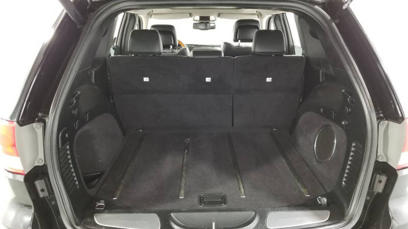 2012 Jeep Grand Cherokee (image 38)