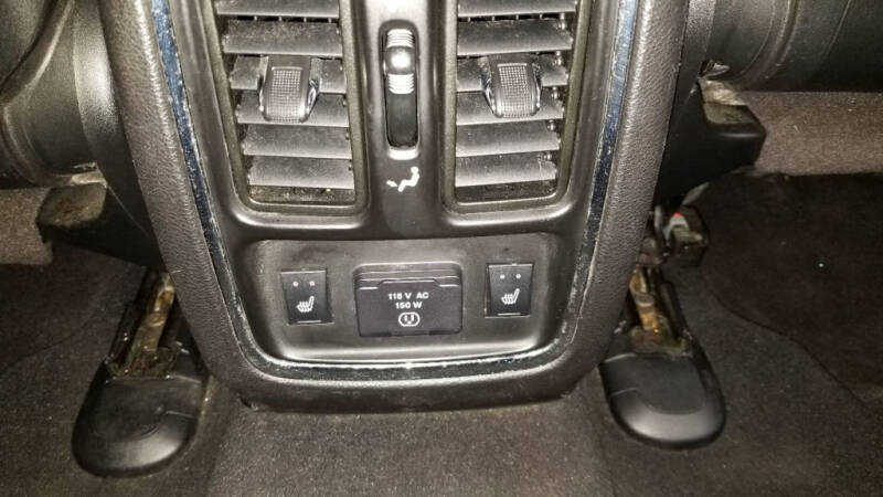 2012 Jeep Grand Cherokee (image 34)