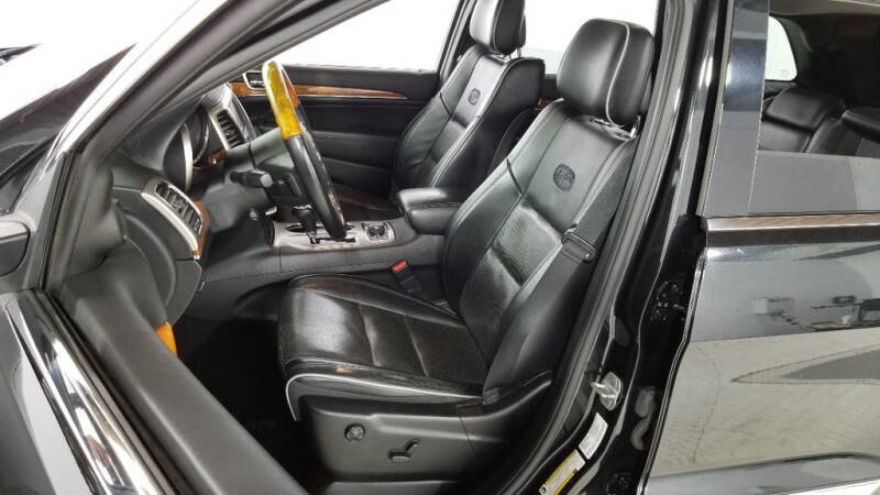 2012 Jeep Grand Cherokee (image 27)