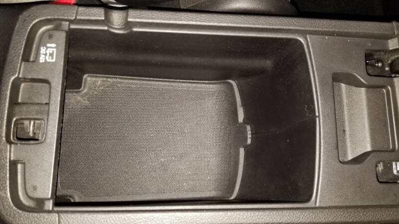 2012 Jeep Grand Cherokee (image 23)