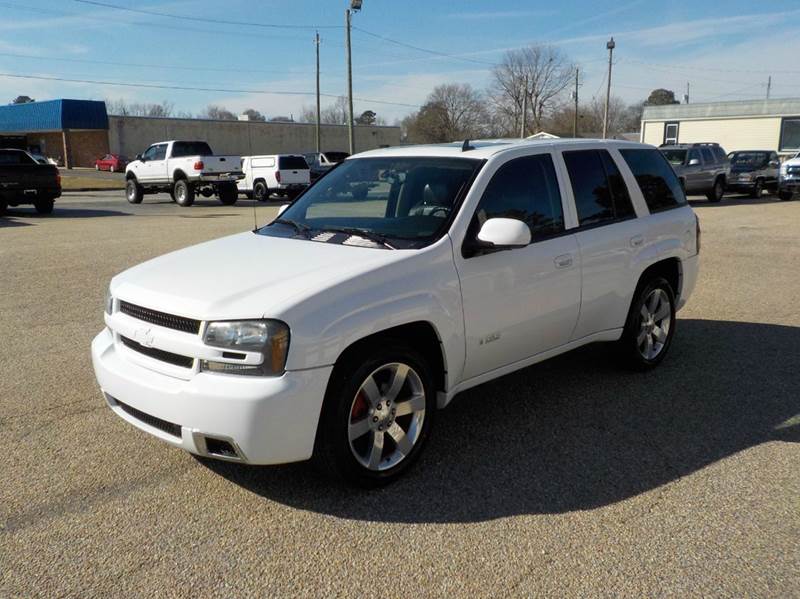 2007 Chevrolet TrailBlazer for sale at Young's Motor Company Inc. in Benson NC