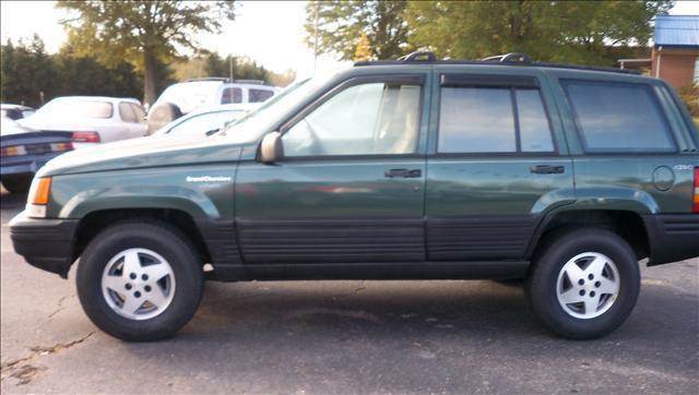 1993 Jeep Grand Cherokee for sale at granite motor co inc in Hudson NC