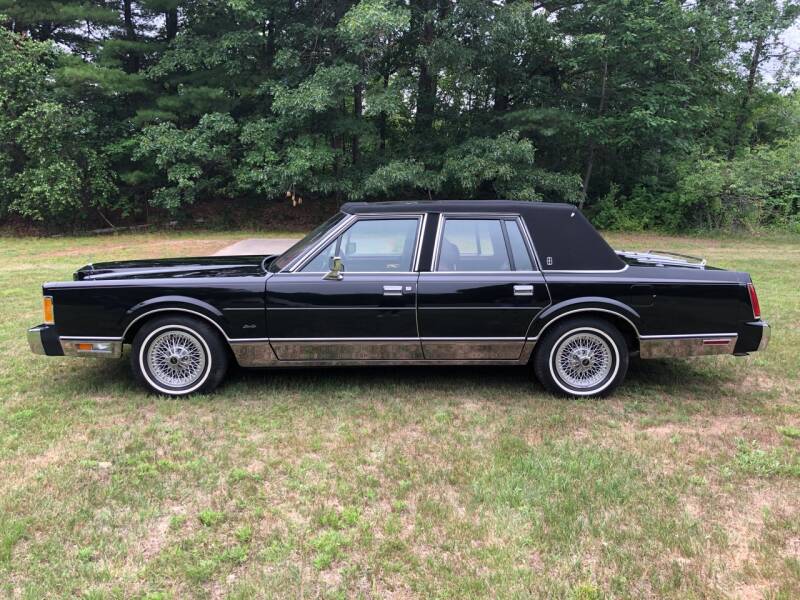 1989 Lincoln Town Car Signature