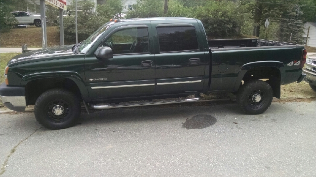 2004 Chevrolet Silverado 2500HD for sale at Greg's Auto Village in Windham NH