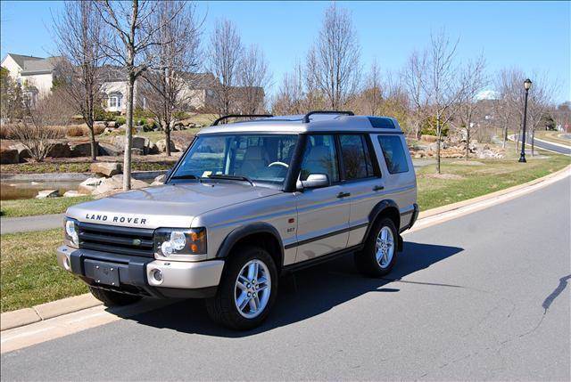 2003 Land Rover Discovery for sale at Blue Line Motors in Winchester VA