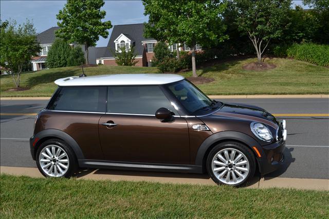 2010 Mini Cooper S 