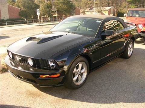 2005 Ford Mustang for sale at Deer Park Auto Sales Corp in Newport News VA