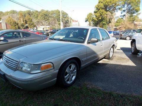 2004 Ford Crown Victoria for sale at Deer Park Auto Sales Corp in Newport News VA