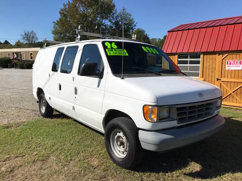 1996 Ford E-150 for sale at Nationwide Liquidators in Angier NC