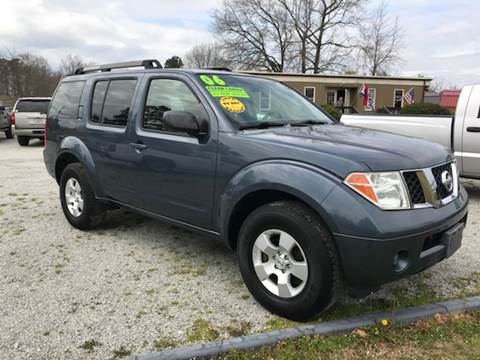 2006 Nissan Pathfinder for sale at Nationwide Liquidators in Angier NC