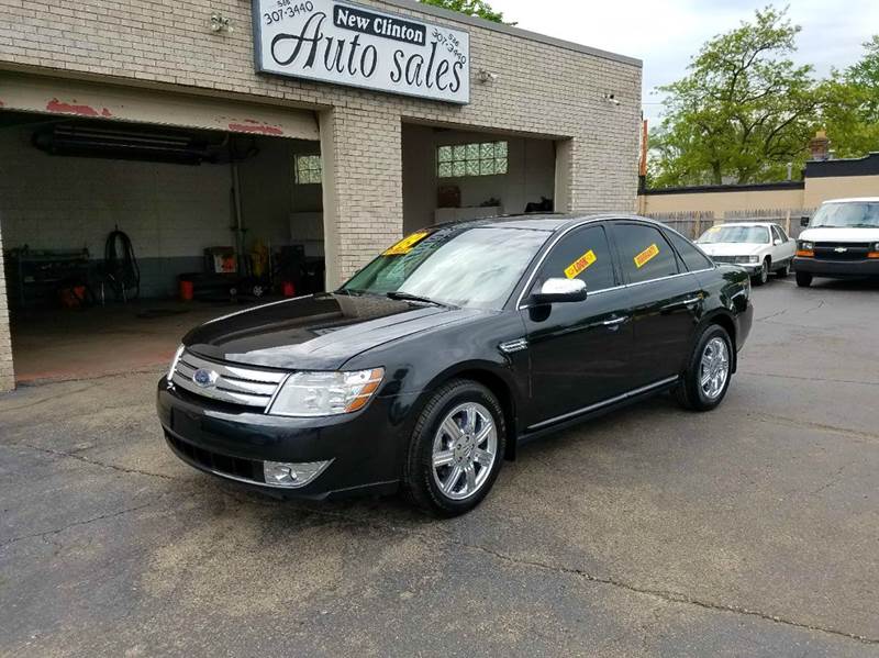 2009 Ford Taurus for sale at New Clinton Auto Sales in Clinton Township MI