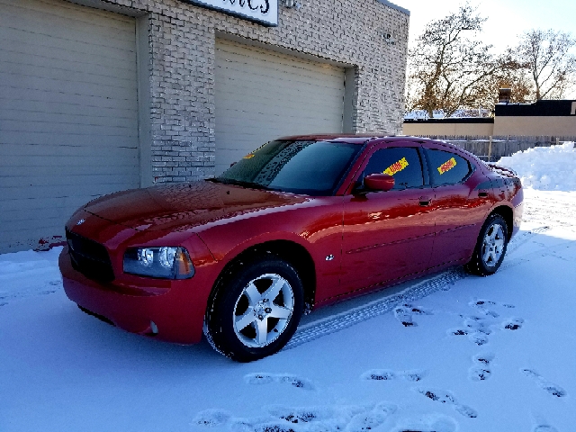 2010 Dodge Charger for sale at New Clinton Auto Sales in Clinton Township MI