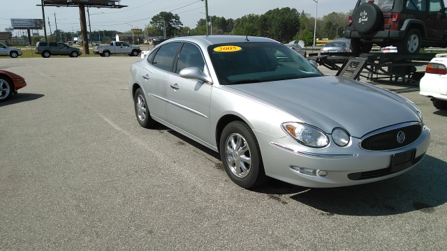 2005 Buick LaCrosse for sale at Kelly & Kelly Supermarket of Cars in Fayetteville NC