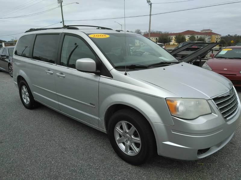 2008 Chrysler Town And Country Touring 4dr Mini Van In