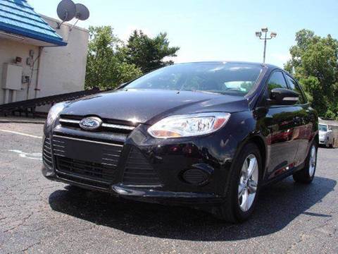 2013 Ford Focus for sale at TIGER AUTO SALES INC in Redford MI