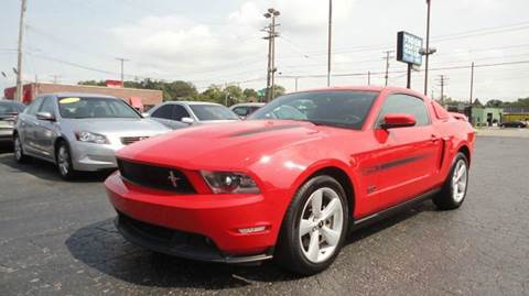 2012 Ford Mustang for sale at TIGER AUTO SALES INC in Redford MI