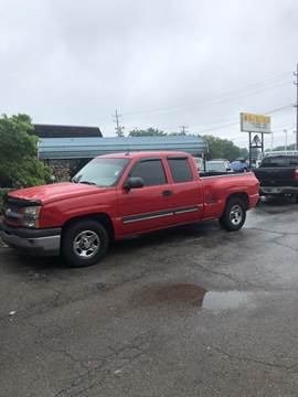 2004 Chevrolet Silverado 1500 for sale at BELL AUTO & TRUCK SALES in Fort Wayne IN