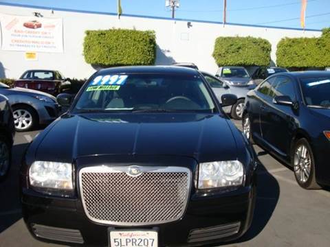 2005 Chrysler 300 for sale at AUTOSHOPPER PLACE INC in Buena Park CA