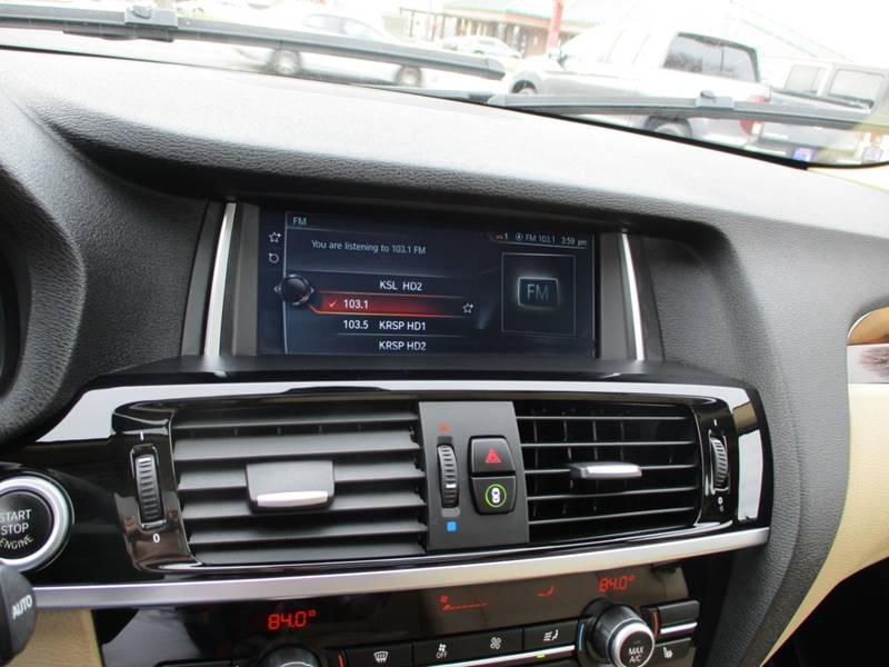 2017 BMW X3 xDrive28i (image 28)