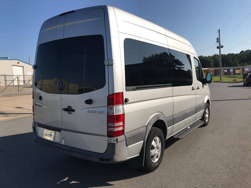 2011 Mercedes-Benz Sprinter Passenger 2500 3dr 144 in. WB Passenger Van ...