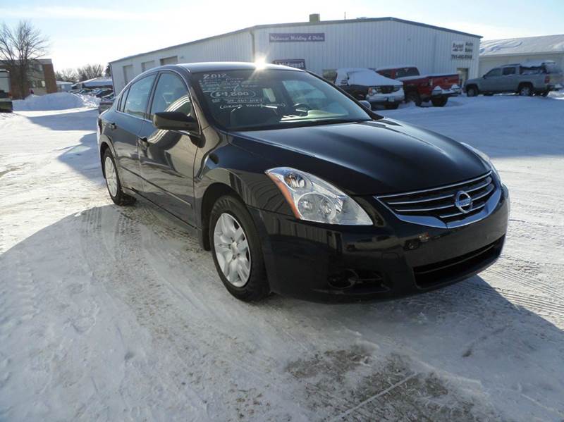2012 Nissan Altima for sale at Grand Valley Motors in West Fargo ND