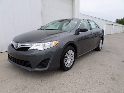 2013 Toyota Camry for sale at Grand Valley Motors in West Fargo ND