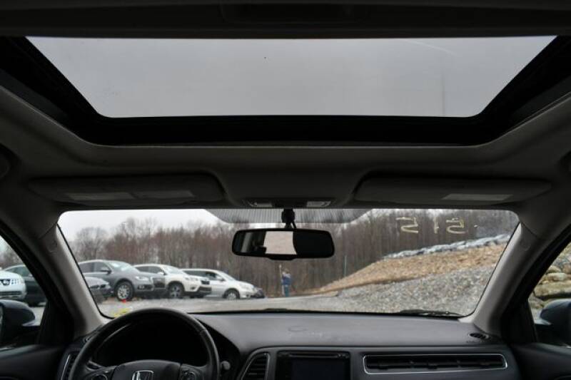 2016 Honda HR-V EX-L w/Navi (image 17)