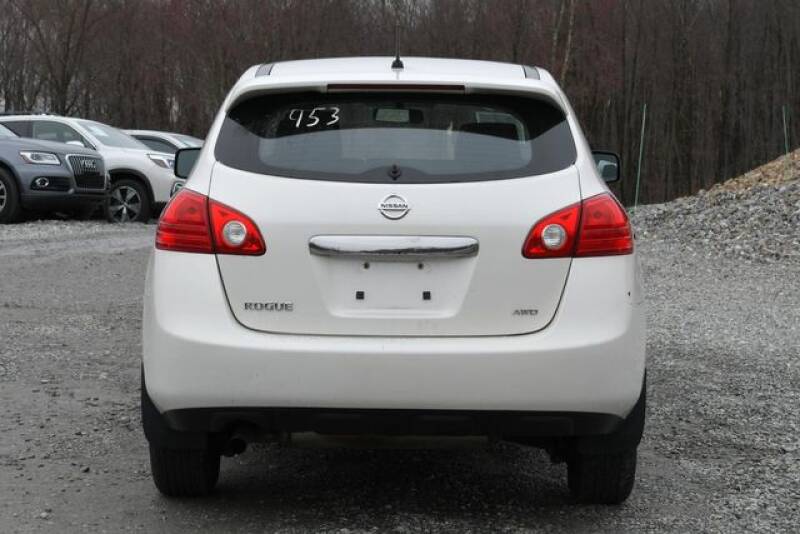 2013 Nissan Rogue S (image 4)