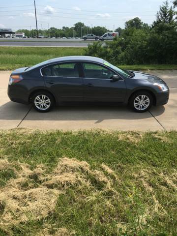 2010 Nissan Altima for sale at J L AUTO SALES in Troy MO