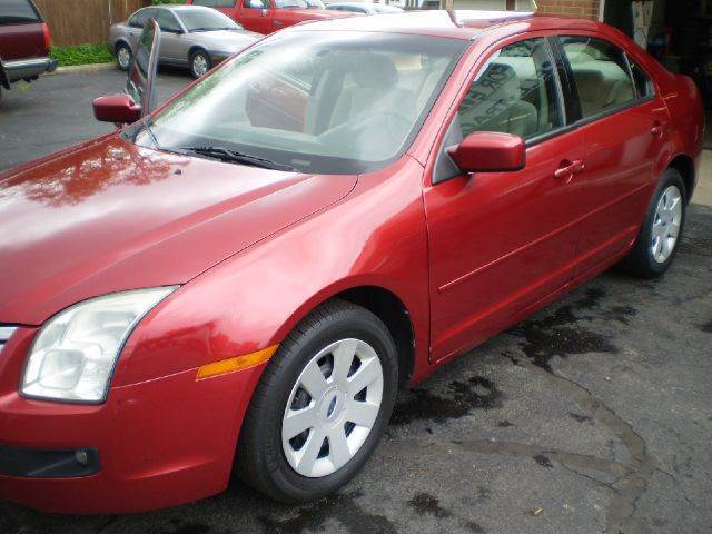 2007 Ford Fusion for sale at DTH FINANCE LLC in Toledo OH