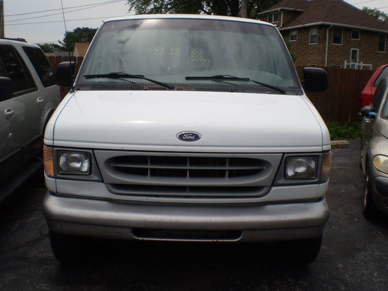 2002 Ford E-Series Cargo for sale at DTH FINANCE LLC in Toledo OH