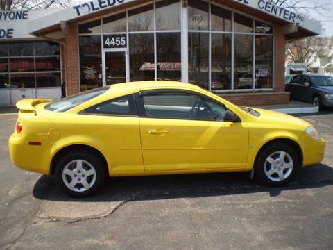 2005 Chevrolet Cobalt for sale at DTH FINANCE LLC in Toledo OH