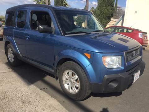 2006 Honda Element for sale at UNIQUE AUTOMOTIVE GROUP in San Diego CA