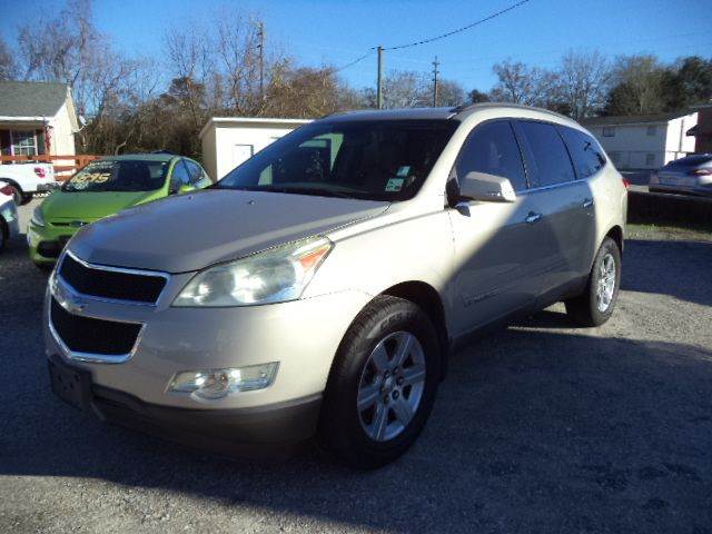 2009 Chevrolet Traverse for sale at PICAYUNE AUTO SALES in Picayune MS
