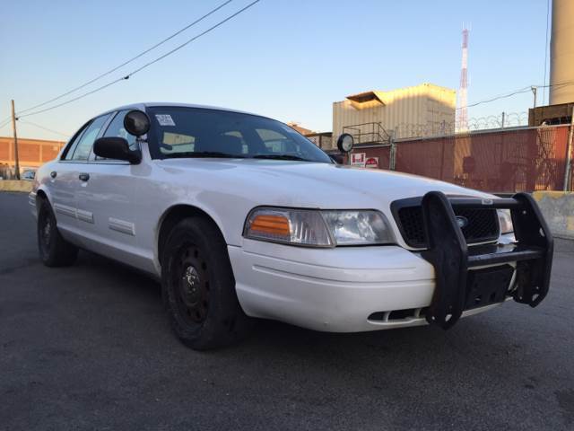 2010 Ford Crown Victoria for sale at Elite Motors in Washington DC