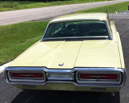 1964 Ford Thunderbird