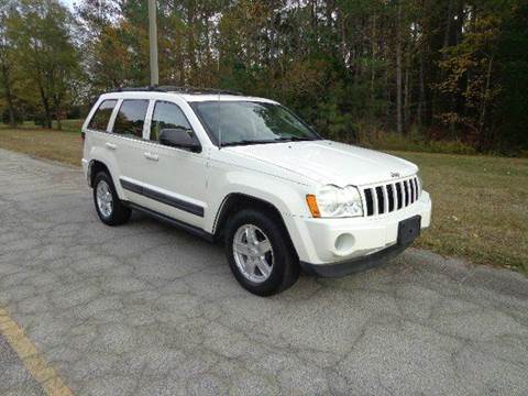 2006 Jeep Grand Cherokee for sale at CAROLINA CLASSIC AUTOS in Fort Lawn SC