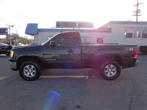 2009 GMC Sierra 1500 for sale at Mashburn Motors in Saint Clair MI