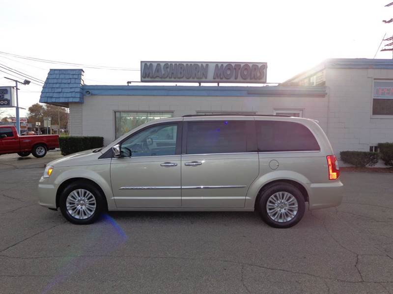2012 Chrysler Town and Country for sale at Mashburn Motors in Saint Clair MI