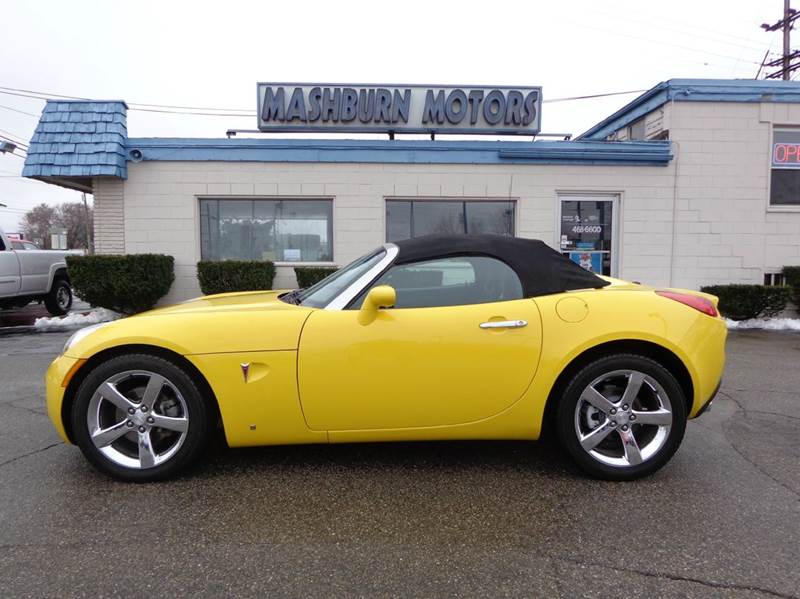 2007 Pontiac Solstice for sale at Mashburn Motors in Saint Clair MI