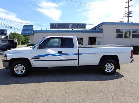 2001 Dodge Ram Pickup 2500 for sale at Mashburn Motors in Saint Clair MI