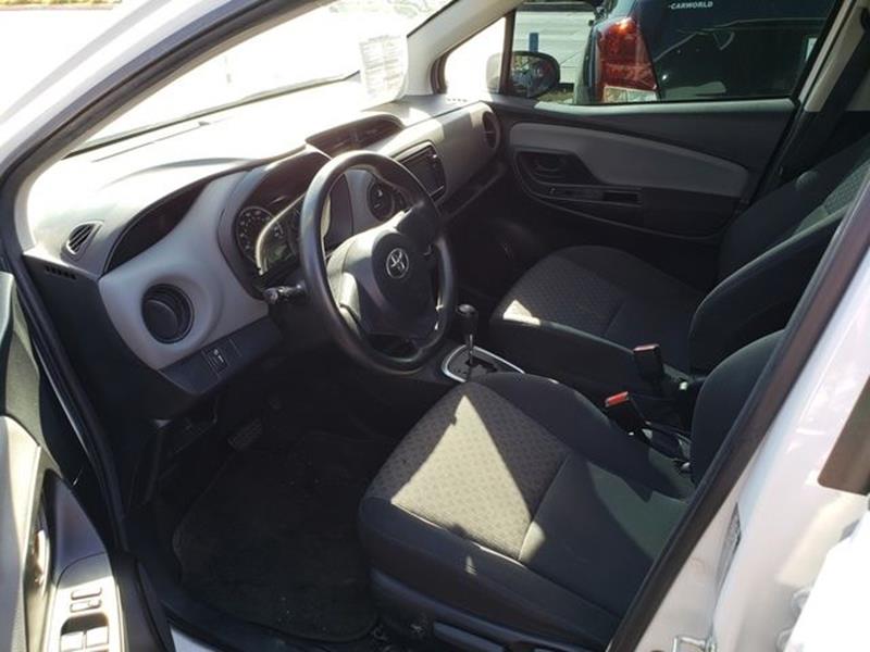 2015 Toyota Yaris 5-Door L