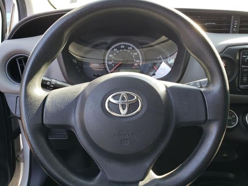 2015 Toyota Yaris 5-Door L