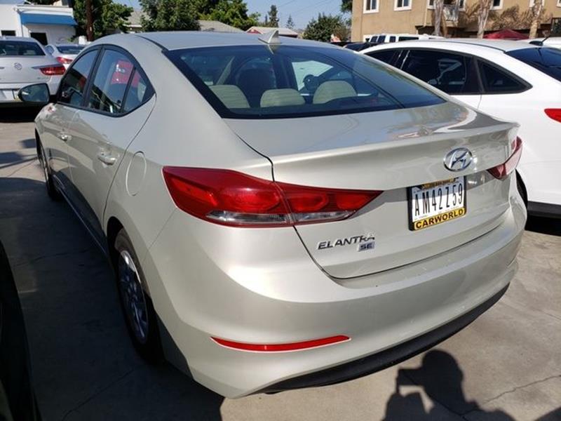 2017 Hyundai Elantra