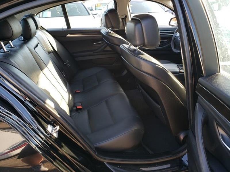 2011 BMW 5 Series 528i