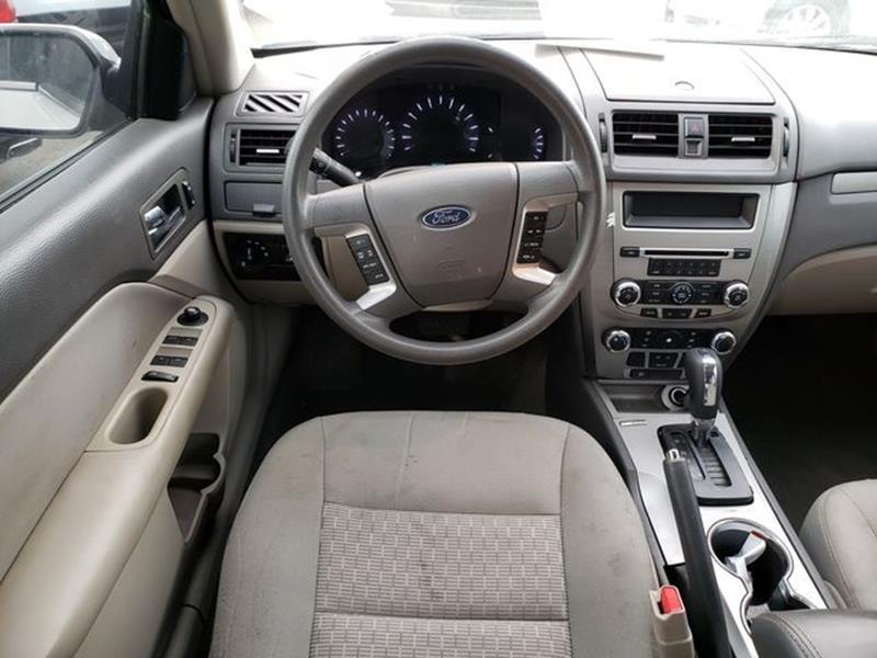 2012 Ford Fusion SE