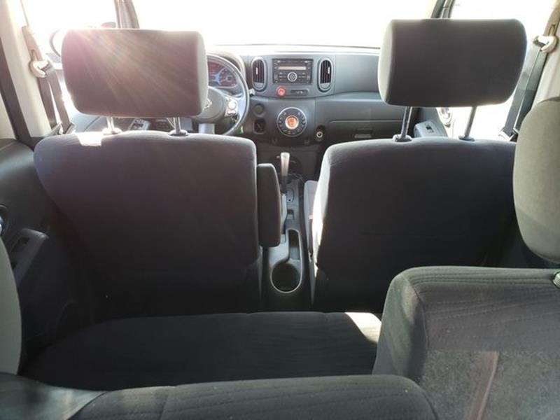 2011 Nissan cube