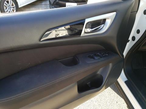 2017 Nissan Pathfinder