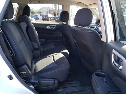 2017 Nissan Pathfinder