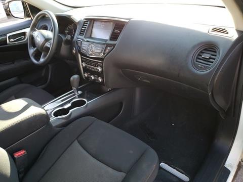 2017 Nissan Pathfinder